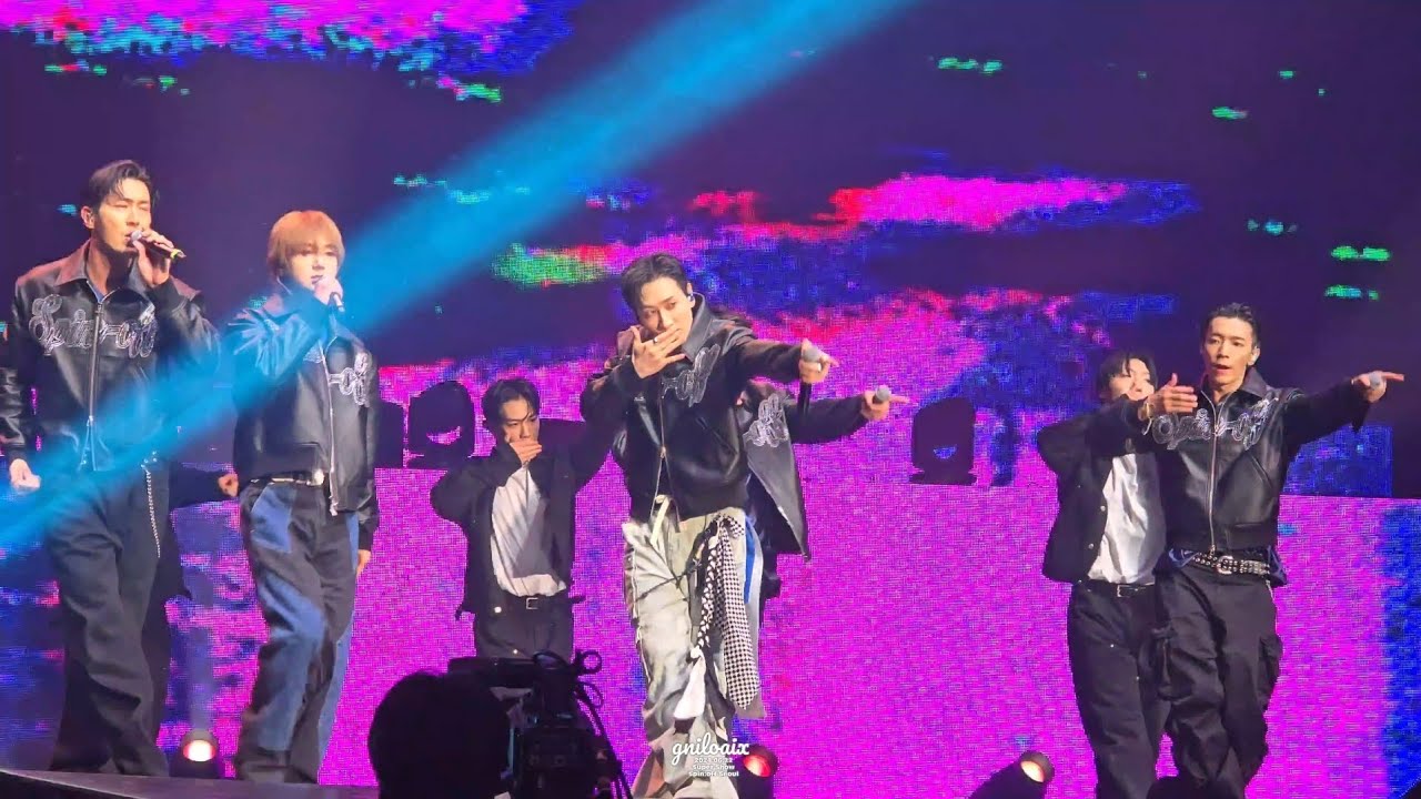 2024.06.22 Super Show Spin-Off Seoul - A Man In Love (ver. 2)