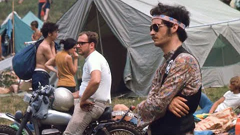 39 Stunning Photos from Woodstock Concert in 1969