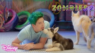 Milo Puppy Challenge #2 😂| ZOMBIES 2 | Disney Channel UK