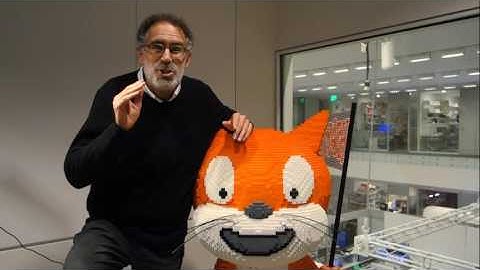 Mitch Resnick and the Scratch cat support Europe Code Week