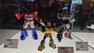 Threezero Transformers MDLX, DLX and Premium Scale Display at TFCon LA 2024