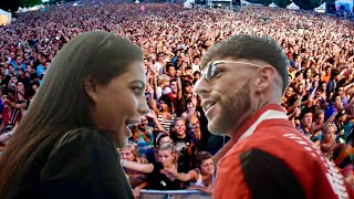 I PERFORMED TO 10,000 FANS WITH HANNAH LAING