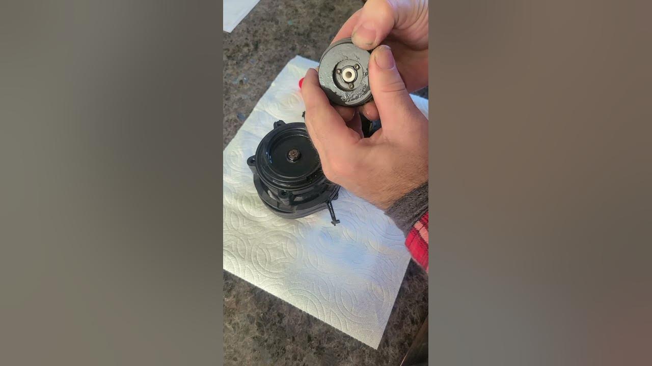 2014 Chevy volt no heat while running on battery. reason in video - YouTube