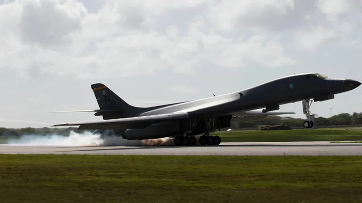 B-1 Bombers deploy to Guam as Navy Carriers Continue Readiness Training - DayDayNews