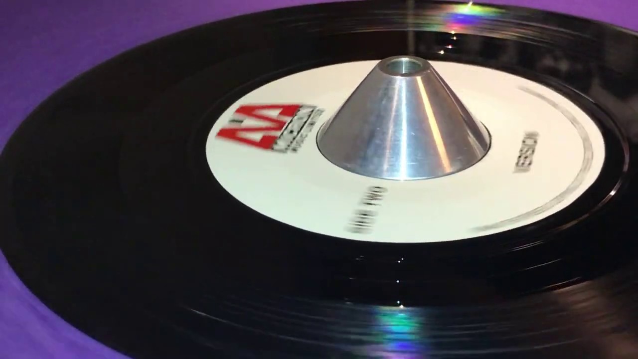 Version (WAYNE JARRET ~ Satta Dread, Satta Dread Riddim, B Side) - YouTube