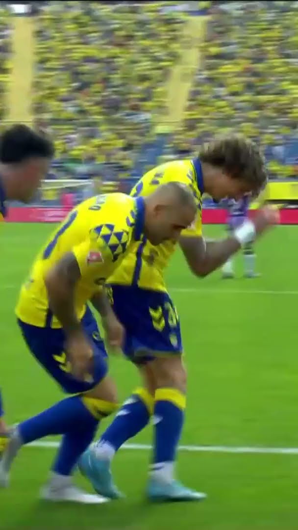 SANDRO hitting the griddy ?