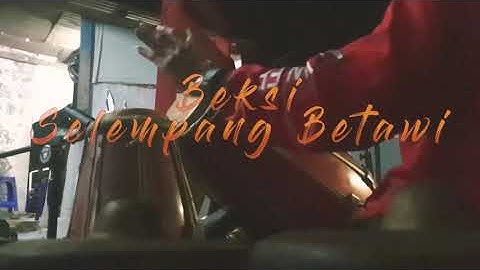 Pencak & ngibing (beksi selempang betawi)