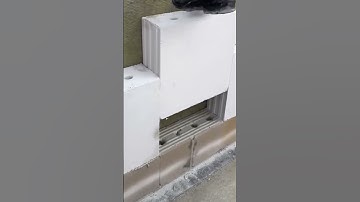 the skill of laying bricks by stepping on them #construction #skill #brick #popular #shorts