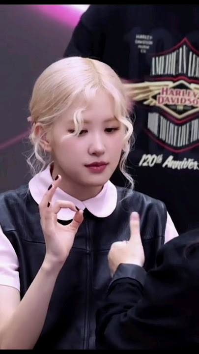 Them Smooves with ROSÉ [BLACKPINK 8TH ANNIVERSARY] #rosé #rose #blackpink