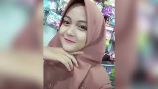 Cantiknya nambah, ketika hijaber SMA sedang live