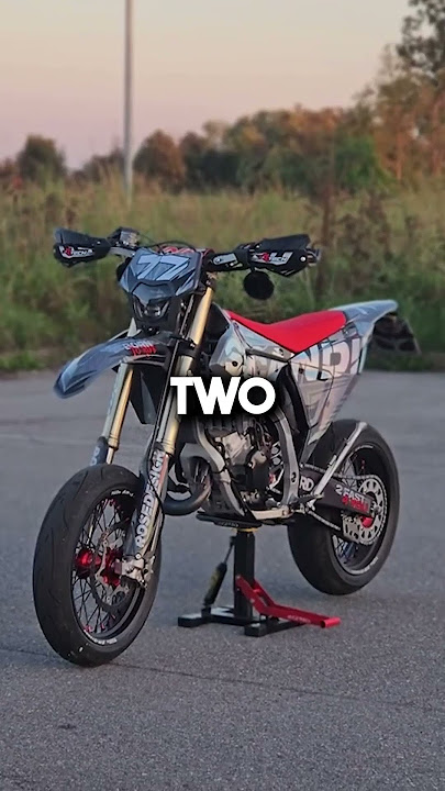 Top 3 125CC Supermotos. Credits: @Suparmotogirl @sscandii  #motorcycle #125cc #supermotard #shorts