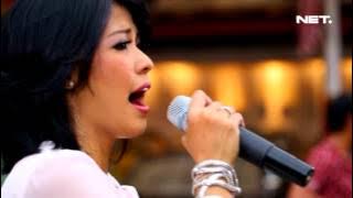 Download lagu Maliq & D'Essentials - Penasaran - Music Everywhere **