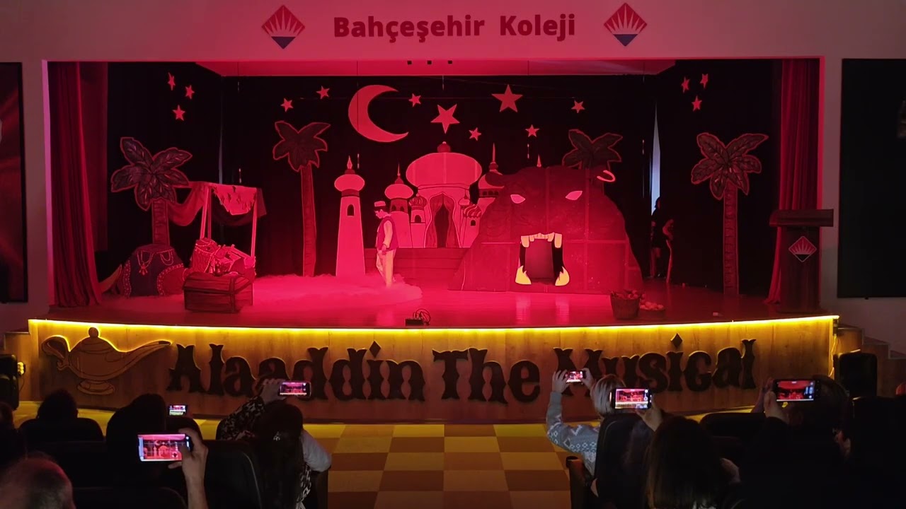 Ortaca Bahçeşehir Koleji 3. Sınıflar Dil Kaşifleri Kulübü (Aladdin The Musical)