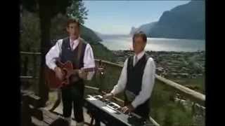 Video thumbnail of "Videos   ES WAR AM LAGO DI GARDA auf Netlog"