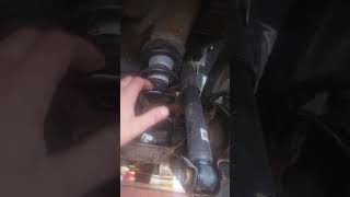 checking g for bad bearing #automobile #diy #mechanic #fix #mechaniclife #autofixing #balljoint