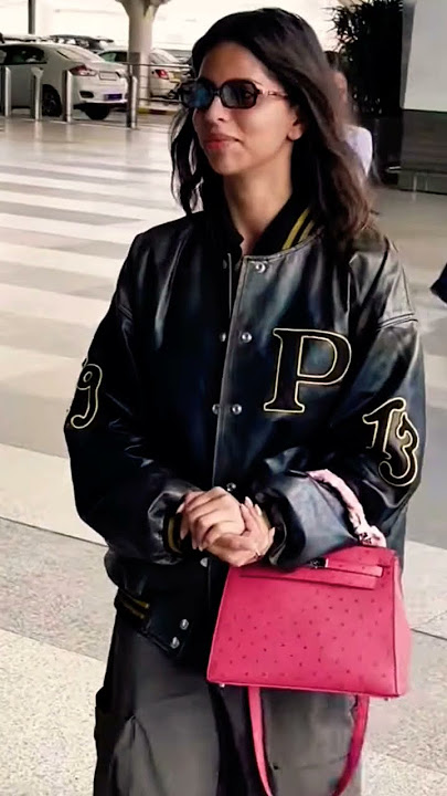Suhana Khan Spotted at the Airport #bollywood #shorts