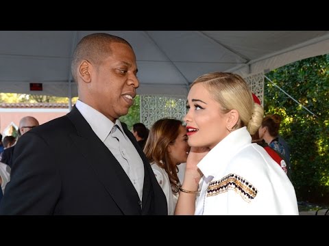 Video: Rita Ora dipukul dengan tuntutan $ 2.4 Juta Daripada Roc Nation