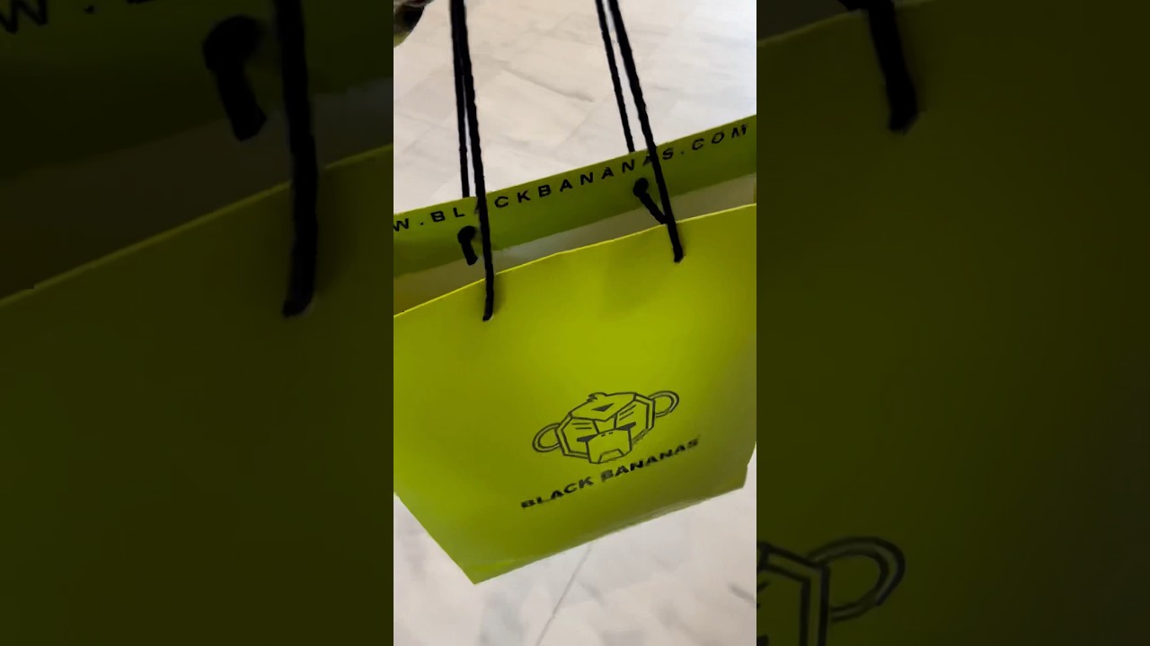 Black Bananas mid-season sale: the ultimate streetwear shopping destination! 🛍️ 