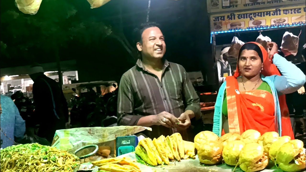 Street Food | Indian Street Food | Fast Food | Indian Fast Food | Chowmein | Burger | Momos 