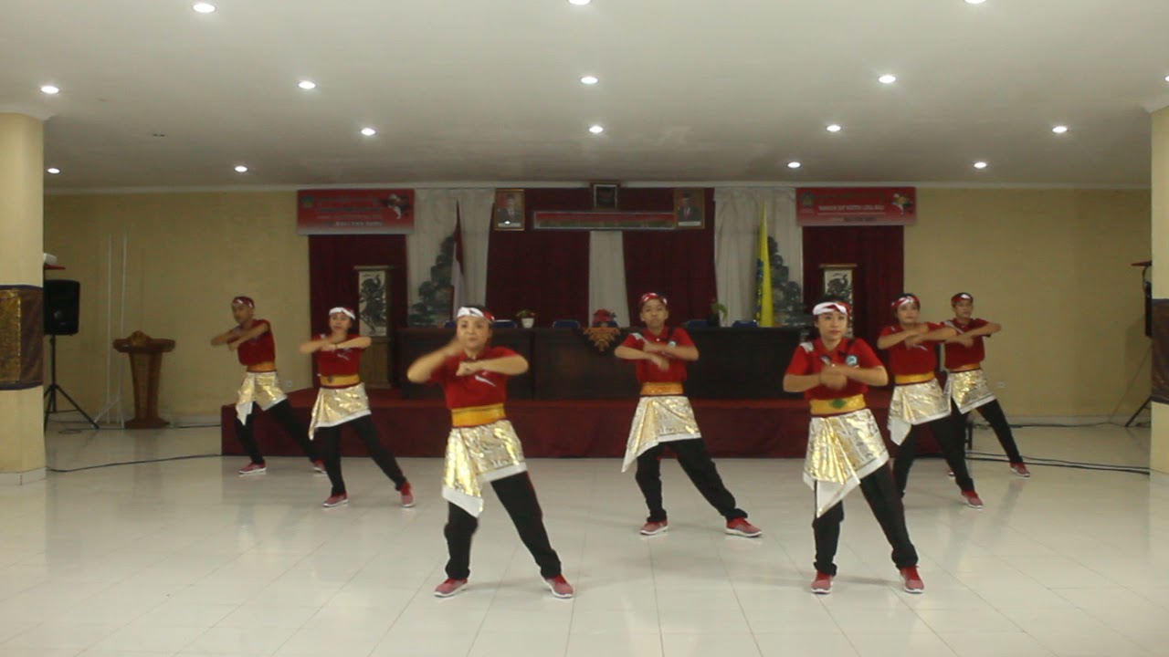 Senam Nangun Sat Kerthi Loka Bali SMK Negeri 1 Bangli