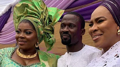 ACTRESS BIMBO THOMAS IN TEARS AS SHE CALLS HER LATE MOTHER ABIAMIO TOOTO