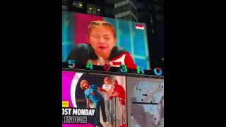 VIRAL‼️GREYS POLII IKLAN MS GLOW DI NEW YORK TIMES SQUARE BILLBOARD🔥#shorts #msglow #blackpink