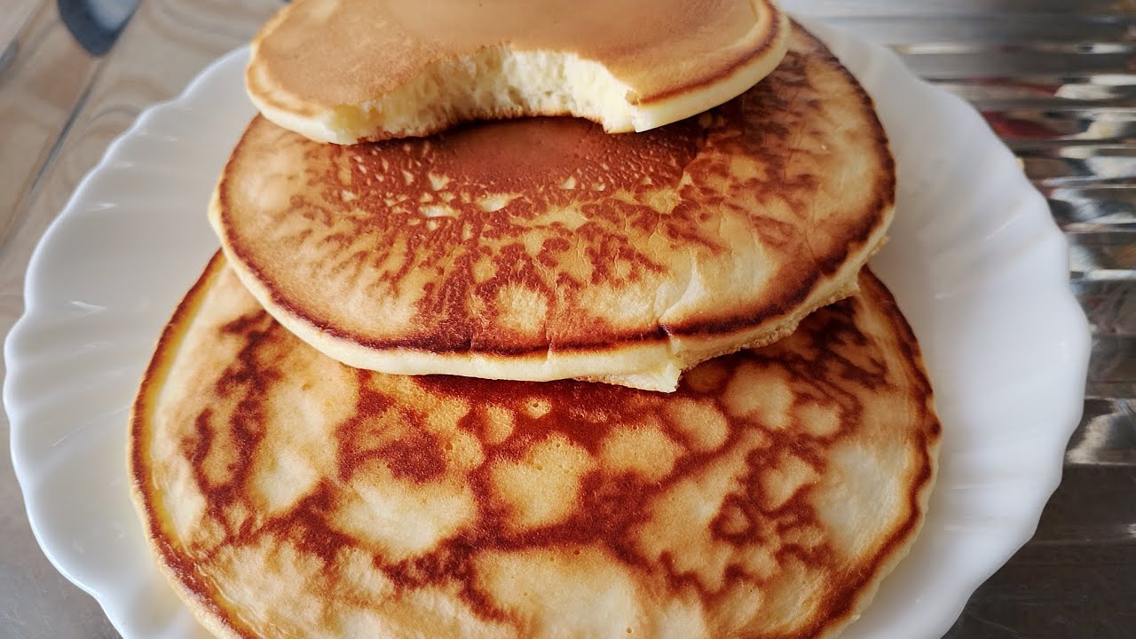 PANQUECAS  PARA O CAFÉ DA MANHÃ 