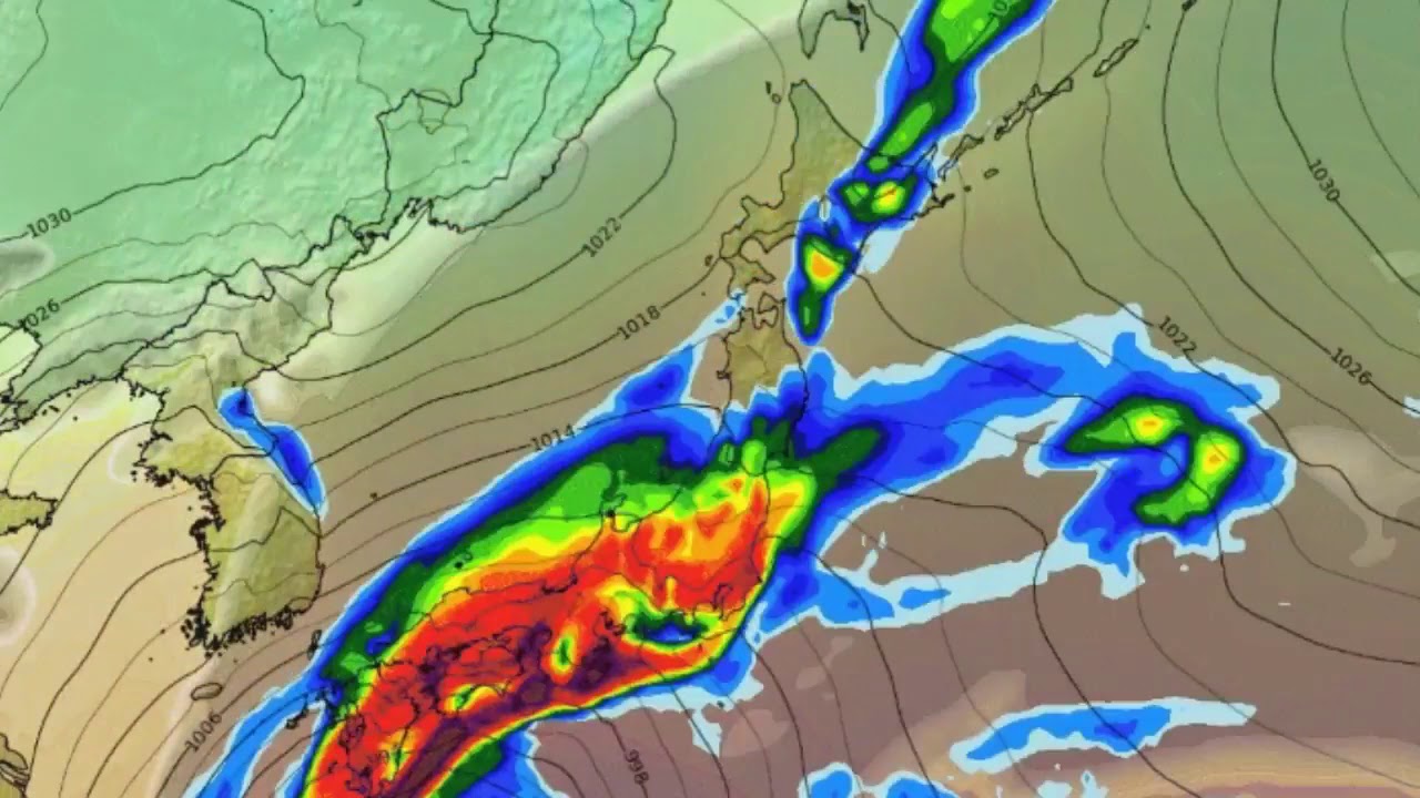 Typhoon Lan EMERGENCY Thousands ordered to evacuate as Category 4 storm