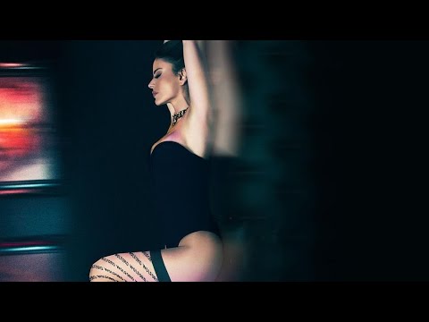 Simge - Ne Güzel (Official Video)