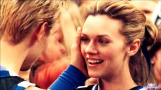 Lucas and Peyton I wish I was your favourite girl