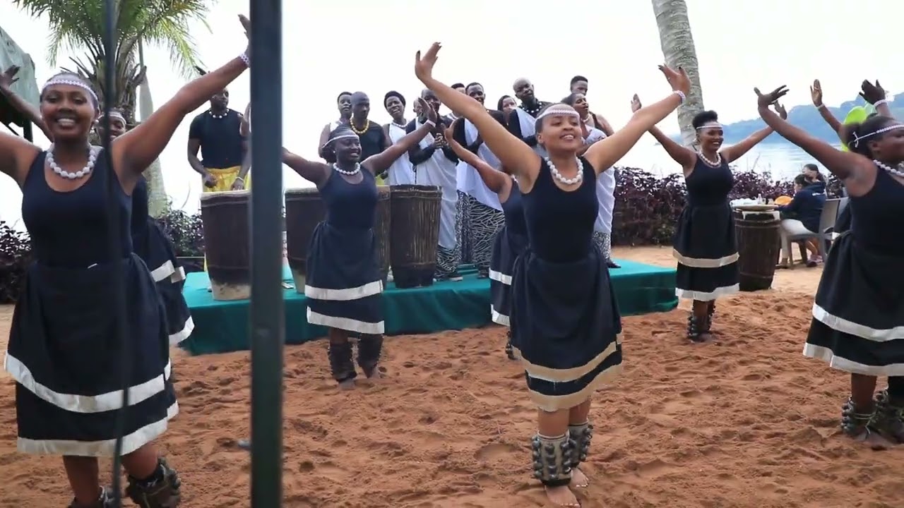 IMPUNDU Cultural Group zanejeje abantu karahava  iyooo irebere nawe