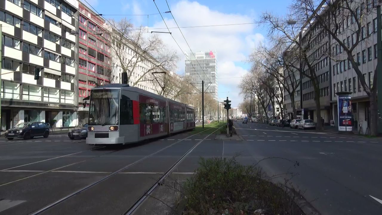 Staßenbahn Düsseldorf | haltestelle Berliner Allee | Rheinbahn Siemens NF6, NF8 & NF10 | 2017