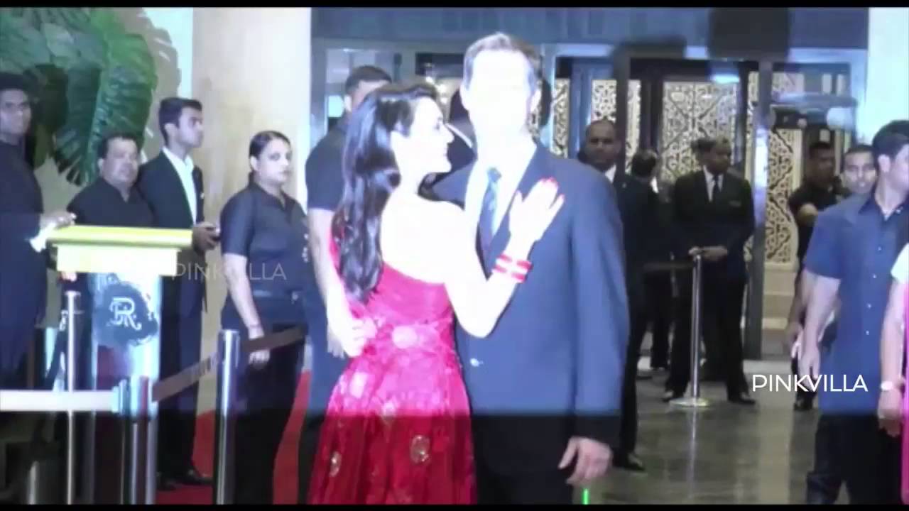 Preity Zinta Poses With Hubby Gene At Their Wedding Reception