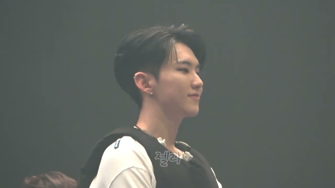 [4K] 230312 캐럿랜드 우리 다시 호시 직캠 #세븐틴 #seventeen #caratland #hoshi