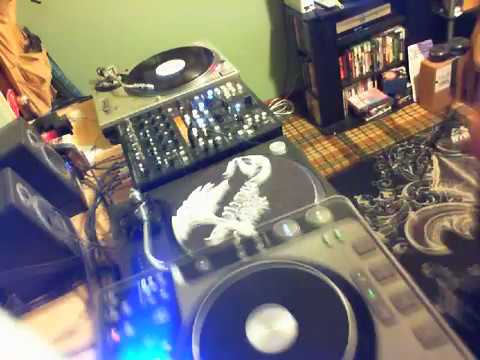 MFJ Studio Set feat. Adam Vick 03-21-2011