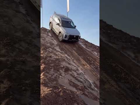 MG Majestor car vs Toyota Fortuner car #shorts