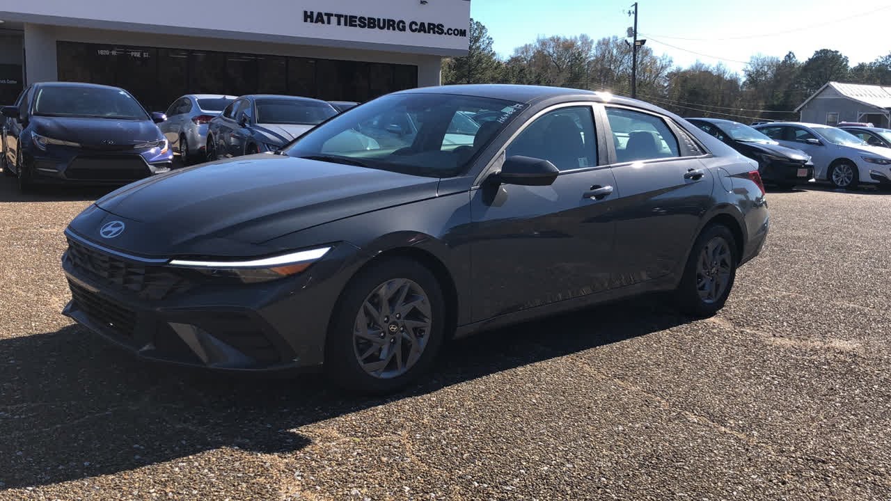 2024 Hyundai Elantra SEL Hattiesburg, Jackson, Biloxi, Mobile, Sumrall ...