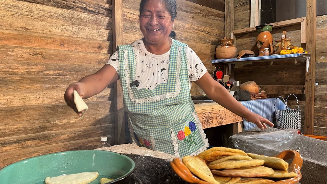 Empanadas de papa y salsa de puro chile canario | ¡como le gustaba a mi abuela! 👵🏼👵🏼👵🏼