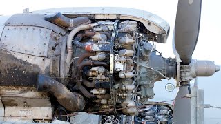 Great OLD PROPELER Airplane Engines Cold Starting up and Heavy Sound 2