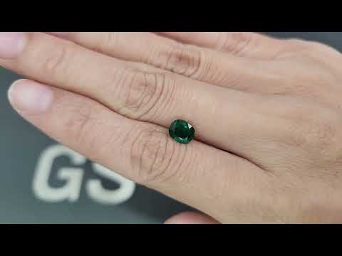 Изумруд Vivid Green в огранке кушон 0,93 карата, Панджшер Видео  № 1