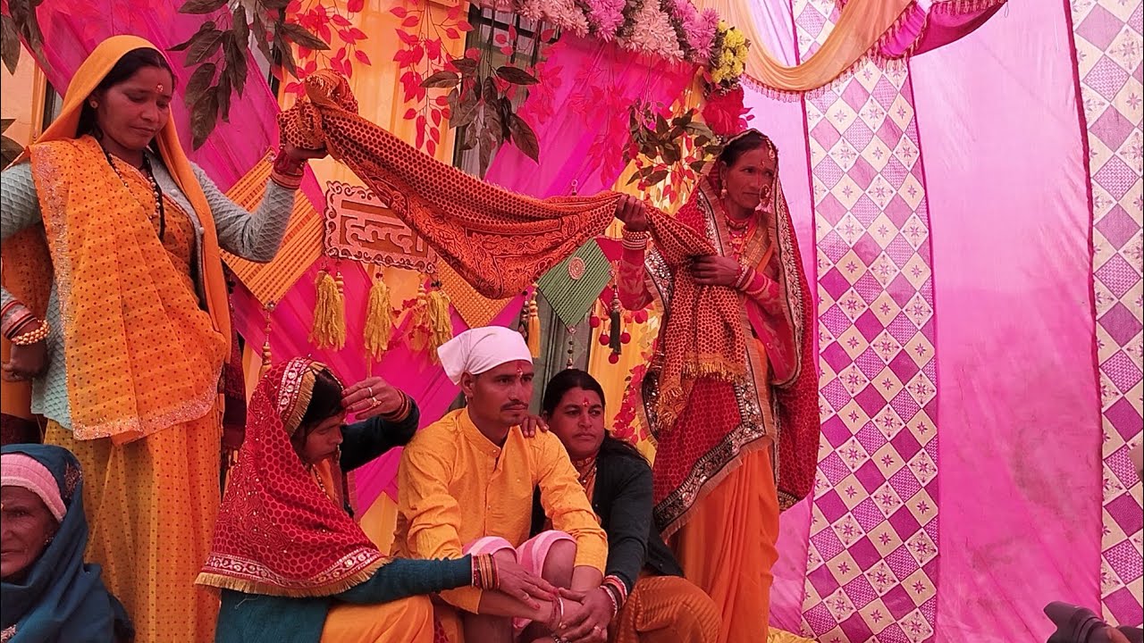  शादी में मस्ती🙂एक एक कमेंट सब करना जो जो वीडियो देख रहा🙂आज है हल्दी🙂मस्ती #blogger#youtuber#love  