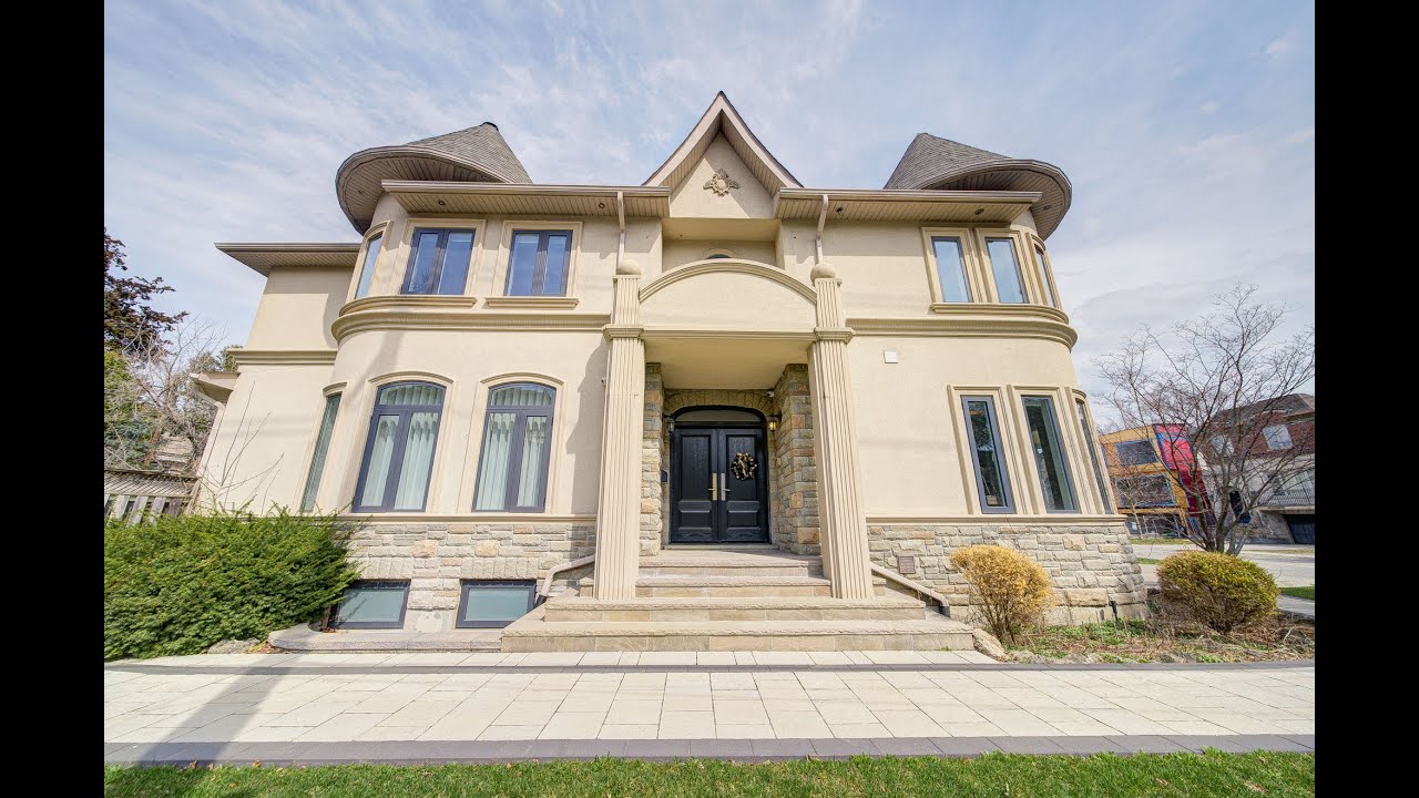 100 Elmwood Ave, North York