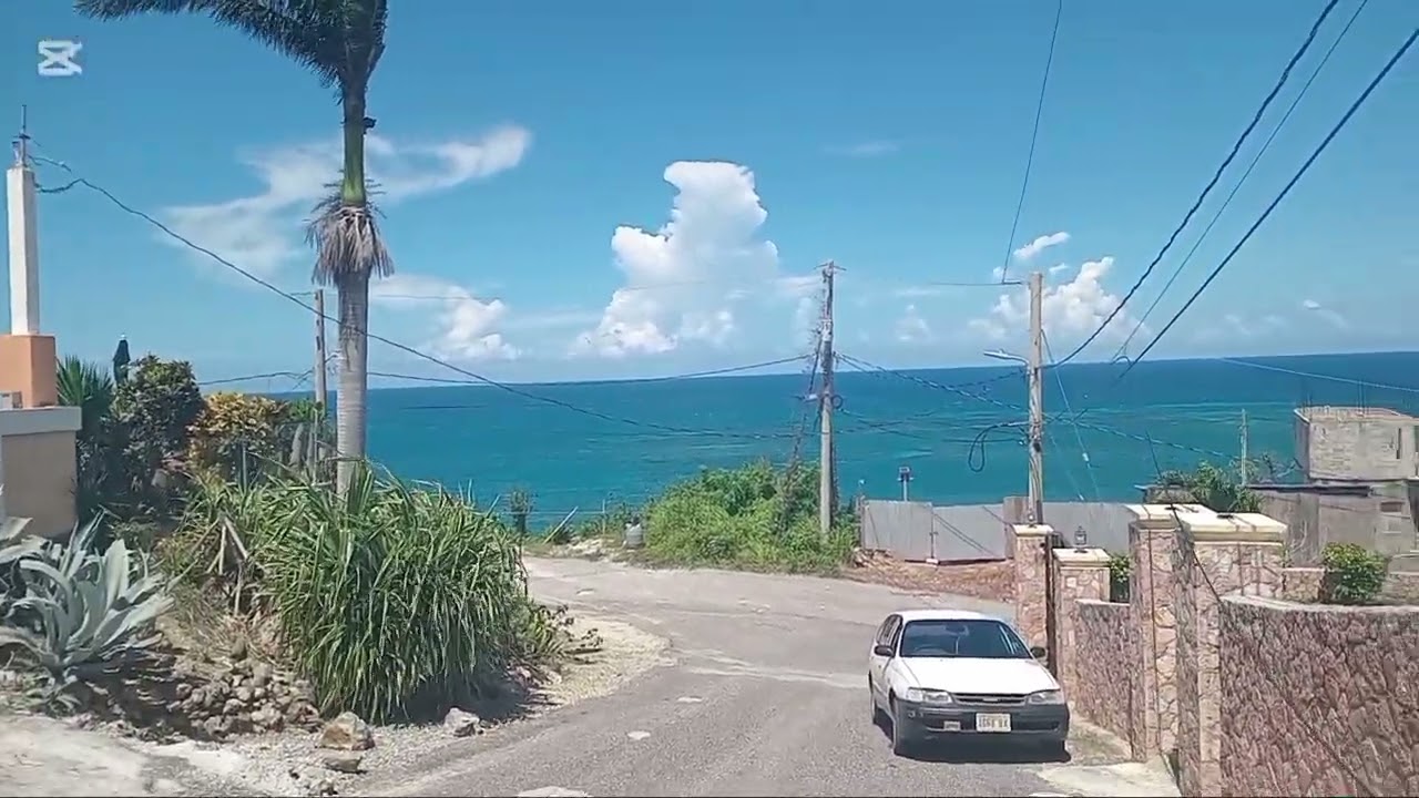 Am checking out another  side in the west...🛖