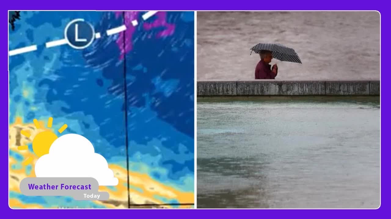 Huge cyclone lashing Australian towns