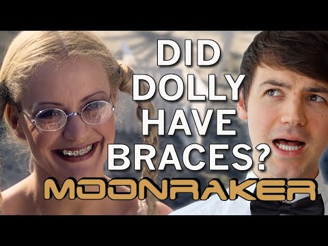 वीडियो: क्या मूनरेकर में डॉली के ब्रेसेस थे?
