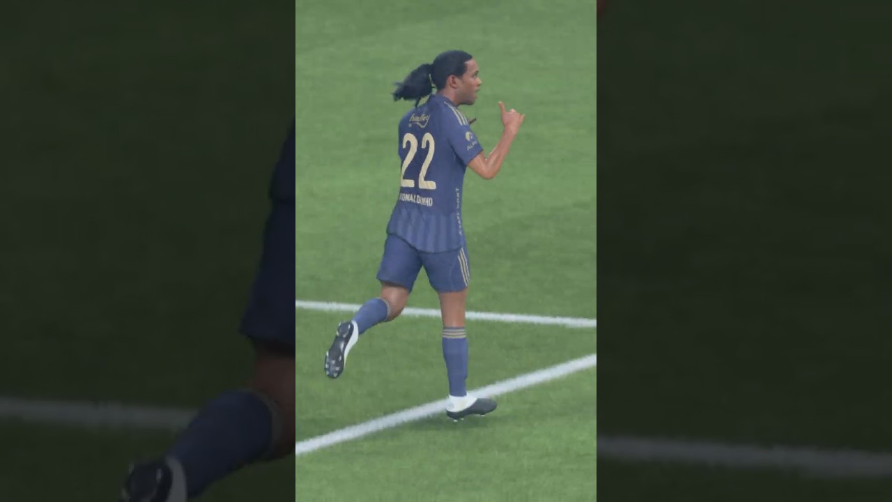 Они сфолили на Роналдиньо, а он всё равно поднялся и забил 😭⚽ | FC 26 