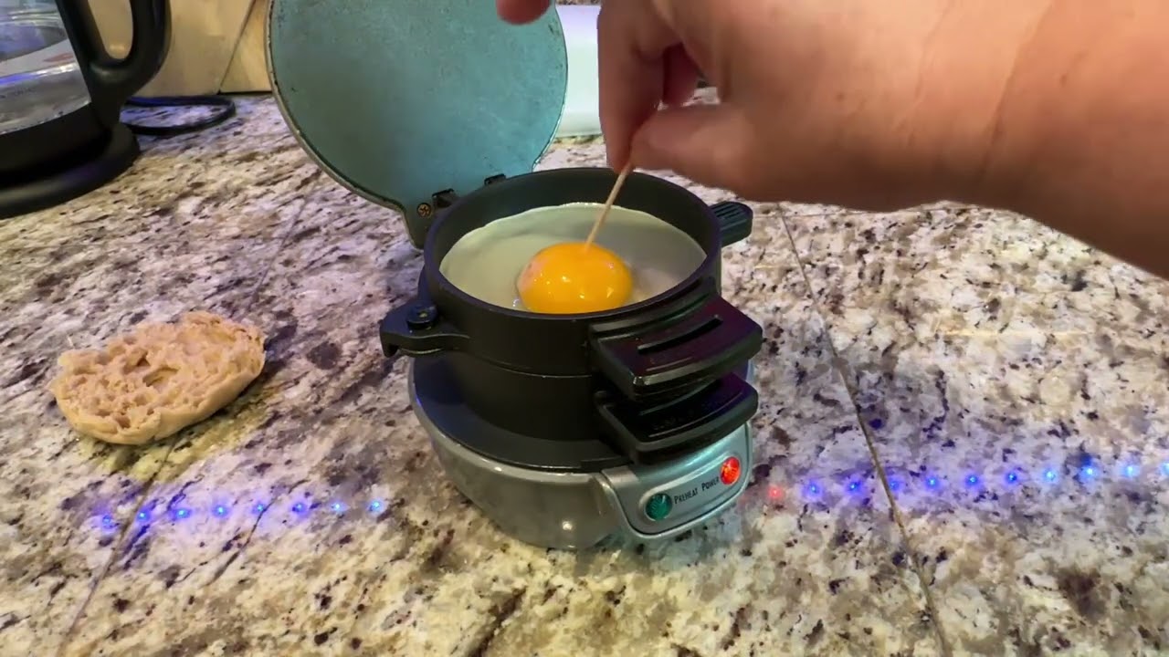 Hamilton Beach 25475: Easy Egg Sandwich Maker (2026 Review)