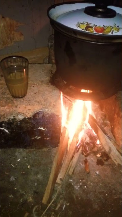 Siduru dina hawu ||Di temani kopi