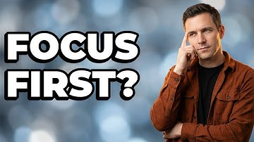 Should I Pre-Focus My Lens For Low Light Scenes?