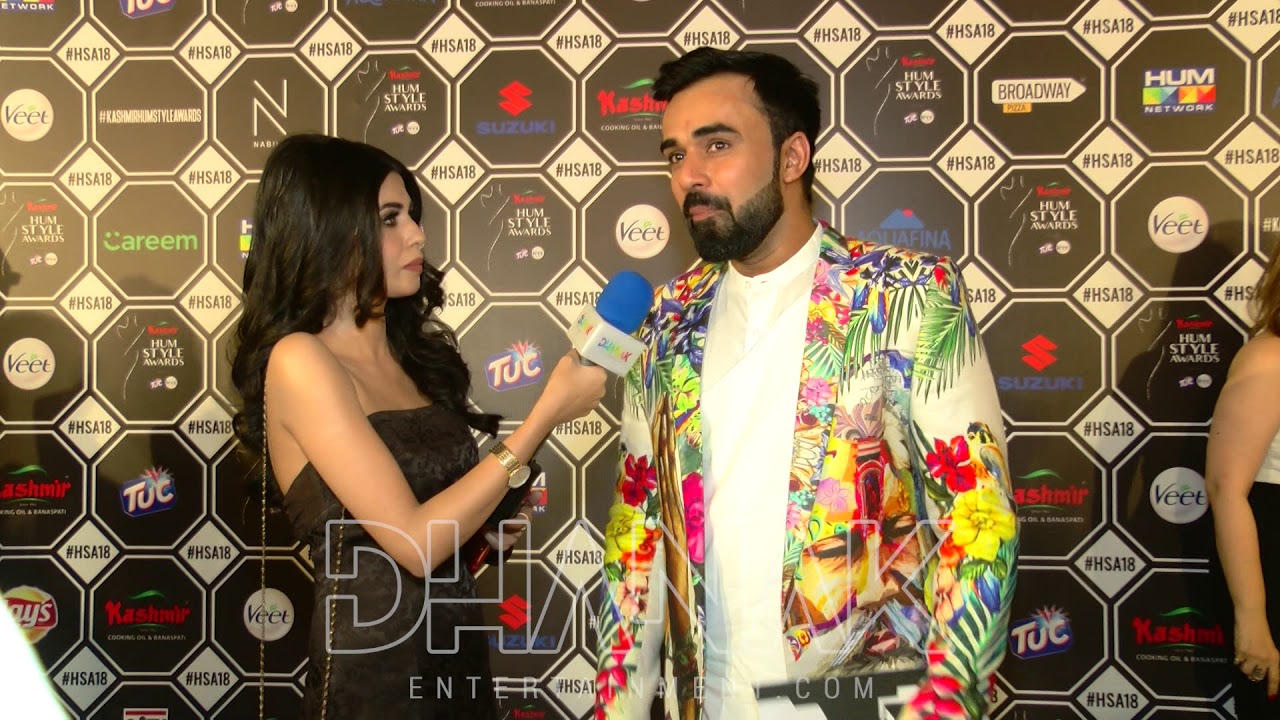 Wahab Shah wears Deepak and Fahad at Hum Style Awards 2018